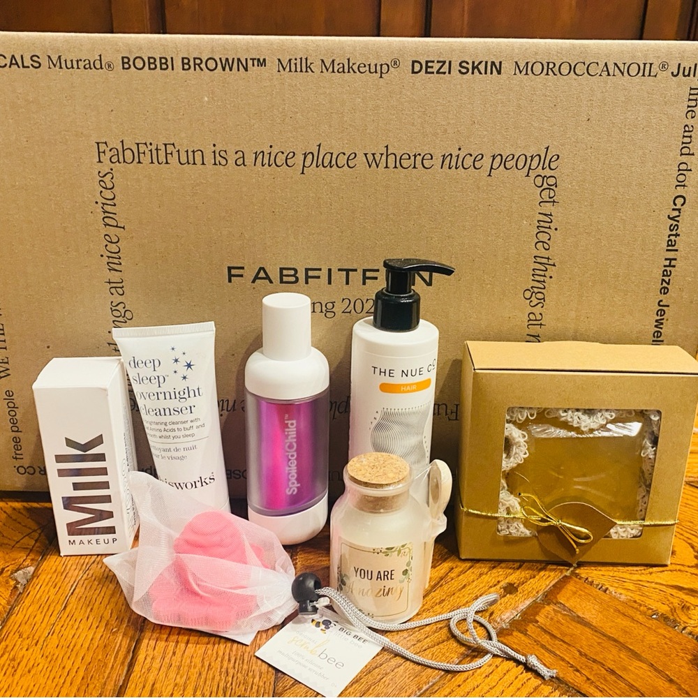 Milk primer, Spoiled Child S27, The Nue Co Conditioner, plus luxury bath items